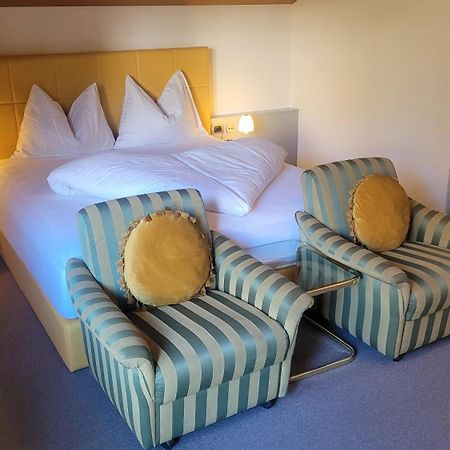 Hotel Schoenbrunn Мерано Стая снимка